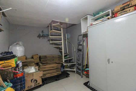 Casa à venda com 150m², 4 quartos e 2 vagasÁrea de Serviço