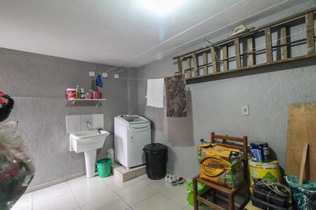 Casa à venda com 150m², 4 quartos e 2 vagasÁrea de Serviço