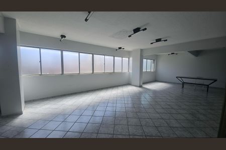 Apartamento para alugar com 68m², 2 quartos e 1 vagaÁrea comum - Salão de festas