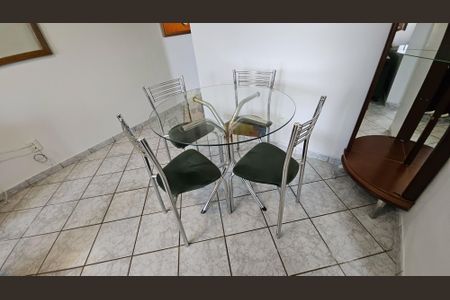 Apartamento para alugar com 68m², 2 quartos e 1 vagaDetalhe Sala