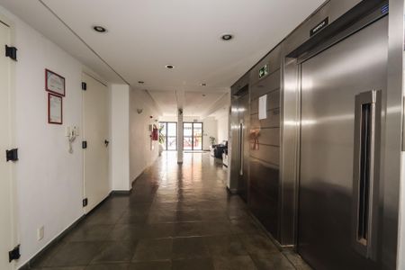 Apartamento para alugar com 60m², 2 quartos e 1 vagaElevador