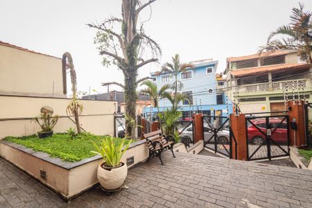 Apartamento para alugar com 60m², 2 quartos e 1 vagaFrente