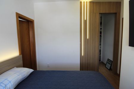 Apartamento para alugar com 64m², 2 quartos e 1 vagaSuíte