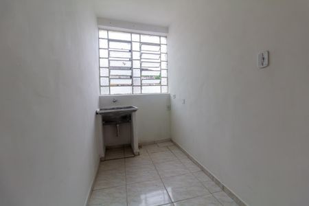 Casa à venda com 180m², 3 quartos e sem vagaÁrea de Serviço