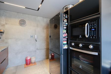 Apartamento à venda com 80m², 1 quarto e 1 vagaCozinha e área de serviço