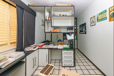 Casa à venda com 622m², 5 quartos e 5 vagas Casa à venda com 622m², 5 quartos e 5 vagasSuíte 3