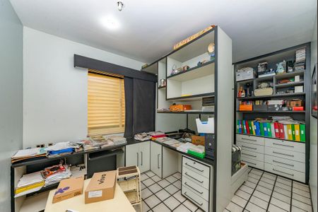 Casa à venda com 622m², 5 quartos e 5 vagas Casa à venda com 622m², 5 quartos e 5 vagasSuíte 3