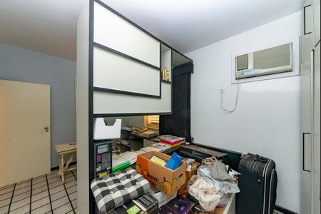 Casa à venda com 622m², 5 quartos e 5 vagas Casa à venda com 622m², 5 quartos e 5 vagasSuíte 3