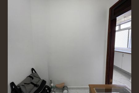 Apartamento à venda com 69m², 2 quartos e 1 vagaEscritório