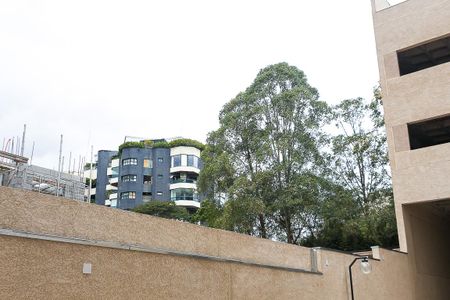 Apartamento à venda com 37m², 2 quartos e 1 vaga Apartamento à venda com 37m², 2 quartos e 1 vagaFachada