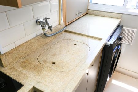 Apartamento à venda com 37m², 2 quartos e 1 vaga Apartamento à venda com 37m², 2 quartos e 1 vagaÁrea de Serviço