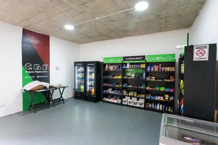 Apartamento à venda com 37m², 2 quartos e 1 vaga Apartamento à venda com 37m², 2 quartos e 1 vagaÁrea comum