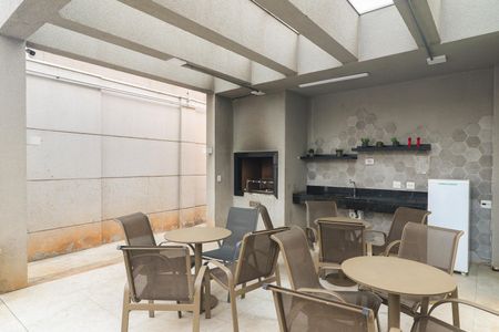 Apartamento à venda com 38m², 2 quartos e sem vagaÁrea comum - Churrasqueira