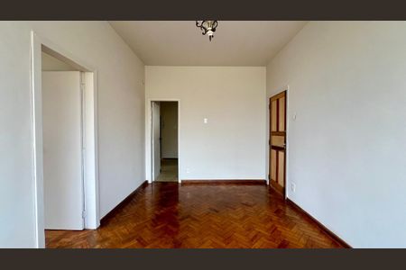 Apartamento para alugar com 101m², 3 quartos e 1 vagaSala