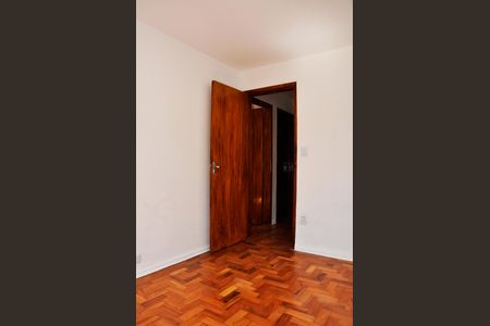 Casa à venda com 133m², 3 quartos e 3 vagasQuarto 2