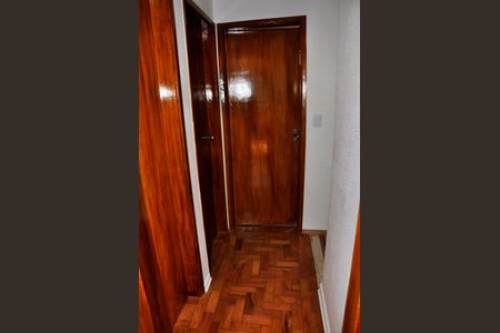 Casa à venda com 133m², 3 quartos e 3 vagasCorredor