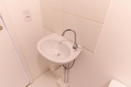 Apartamento para alugar com 30m², 2 quartos e sem vagaBanheiro