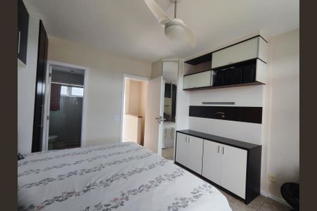 Casa de condomínio para alugar com 220m², 3 quartos e 2 vagasSuíte 2