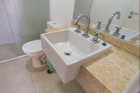 Apartamento para alugar com 67m², 2 quartos e 1 vaga Apartamento para alugar com 67m², 2 quartos e 1 vagaBanheiro