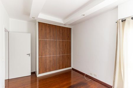 Apartamento à venda com 140m², 2 quartos e 1 vagaQuarto da Suíte