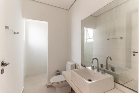 Apartamento à venda com 140m², 2 quartos e 1 vagaBanheiro da Suíte