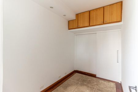 Apartamento à venda com 140m², 2 quartos e 1 vagaQuarto de Serviço