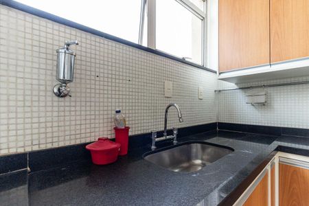 Apartamento à venda com 140m², 2 quartos e 1 vagaCozinha