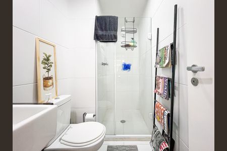 Apartamento à venda com 70m², 2 quartos e 1 vagaBanheiro Social