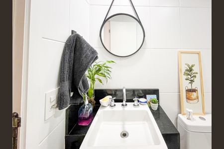 Apartamento à venda com 70m², 2 quartos e 1 vagaBanheiro Social