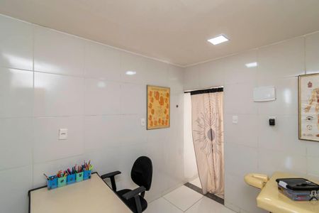 Cozinha de casa à venda com 1 quarto, 200m² em Irajá, Rio de Janeiro