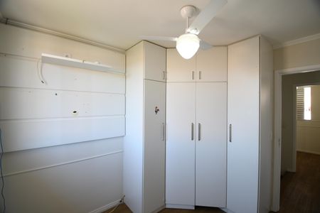 Casa de condomínio à venda com 78m², 3 quartos e 2 vagasQuarto 3