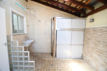 Casa de condomínio à venda com 78m², 3 quartos e 2 vagasÁrea de Serviço