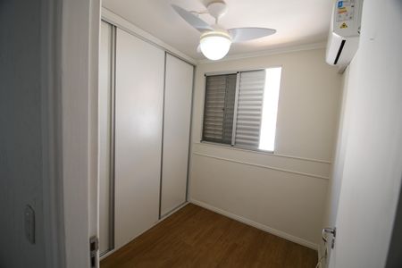 Casa de condomínio à venda com 78m², 3 quartos e 2 vagasQuarto 2