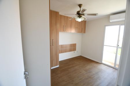 Casa de condomínio à venda com 78m², 3 quartos e 2 vagasQuarto 1 - Suíte