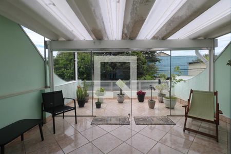 Casa à venda com 167m², 3 quartos e 2 vagas