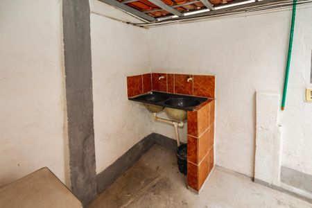 Casa à venda com 360m², 8 quartos e 4 vagasCasa 2 - Área de Serviço