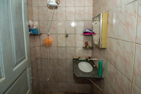 Casa à venda com 360m², 8 quartos e 4 vagasCasa 3 - Banheiro 