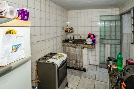 Casa à venda com 360m², 8 quartos e 4 vagasCasa 3 - Cozinha