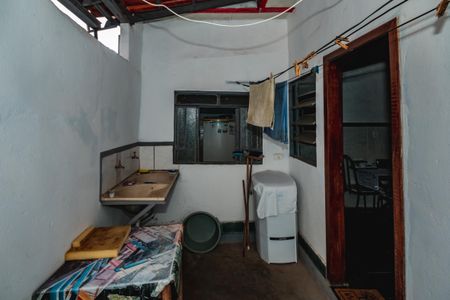 Casa à venda com 360m², 8 quartos e 4 vagasCasa 3 - Área de Serviço 