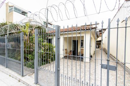 Casa à venda com 364m², 2 quartos e 3 vagasFachada