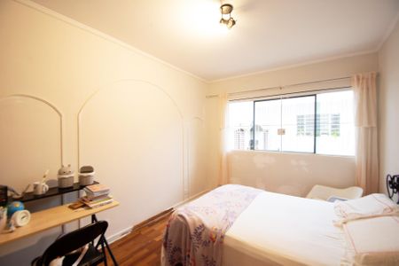 Casa à venda com 254m², 3 quartos e 2 vagas Casa à venda com 254m², 3 quartos e 2 vagasquarto 1