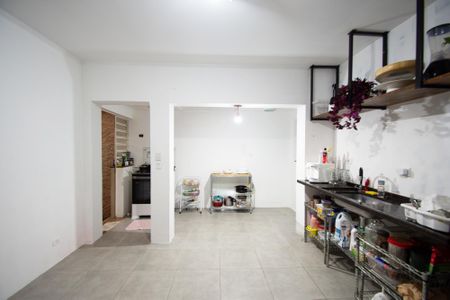 Casa à venda com 254m², 3 quartos e 2 vagas Casa à venda com 254m², 3 quartos e 2 vagascozinha