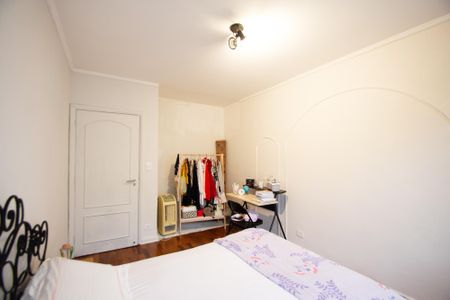 Casa à venda com 254m², 3 quartos e 2 vagas Casa à venda com 254m², 3 quartos e 2 vagasquarto 1