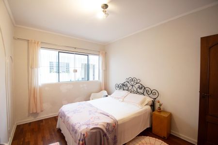 Casa à venda com 254m², 3 quartos e 2 vagas Casa à venda com 254m², 3 quartos e 2 vagasquarto 1