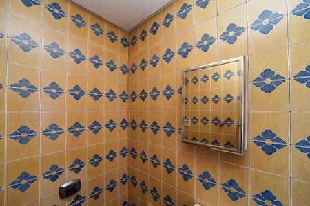 Apartamento à venda com 112m², 3 quartos e 1 vaga Apartamento à venda com 112m², 3 quartos e 1 vagaBanheiro de Serviço