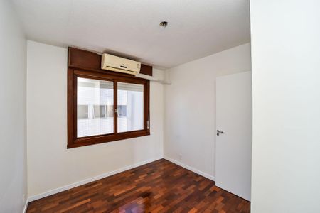 Apartamento à venda com 112m², 3 quartos e 1 vaga Apartamento à venda com 112m², 3 quartos e 1 vagaQuarto 1