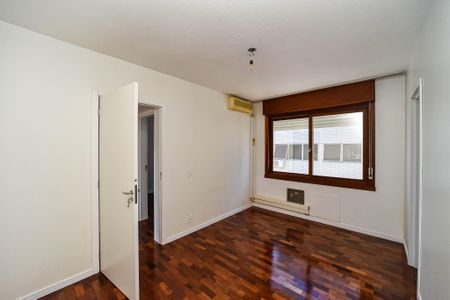 Suíte de apartamento à venda com 3 quartos, 112m² em São João, Porto Alegre