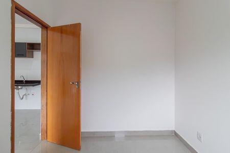 Quarto 2 de apartamento para alugar com 2 quartos, 53m² em Penha de França, São Paulo