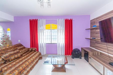 Sala de casa para alugar com 4 quartos, 435m² em Jardim Sulacap, Rio de Janeiro