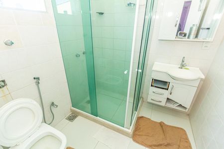 Casa para alugar com 435m², 4 quartos e 5 vagasBanheiro 1